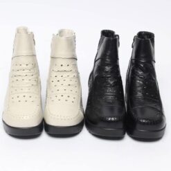 언니구두인생삭스부츠,마르지엘라타비부츠,사뿐호레인,닥터마틴반자이,황후의품격,포멜카멜레삭스부츠,베라왕신발,찰스앤키스구두,명품부츠,가성비부츠,둥근코앵클부츠,발이편한부츠,봄앵클부츠,발편한부츠,아이보리앵클부츠,명품여성부츠,여자명품부츠,베이지앵클부츠,감동샵 (9)