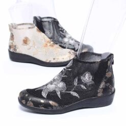 페르 꽃자수 앵클부츠,흰색앵글부츠,앵글부추,봄앵글부츠,흰색앵클부츠,화이트앵글부츠,황후의품격,착한구두,언니구두,베라왕신발,언니구두인생삭스부츠,마르지엘라타비부츠,사뿐호레인,닥터마틴반자이,포멜카멜레삭스부츠,찰스앤키스구두,아멜리에구두,슈마루마약앵클,착한구두삭스부츠 (1)